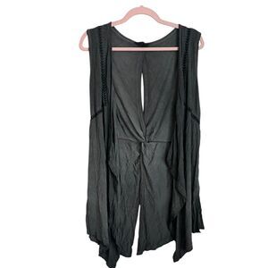 NEW Pol Boho Embroidered Flowy Vest Grey Large